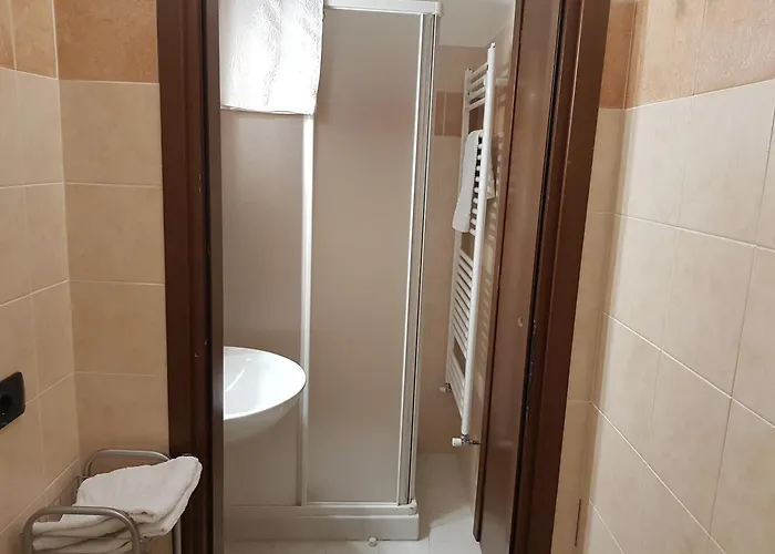 La Casetta In Centro Storico A Apartment Stresa